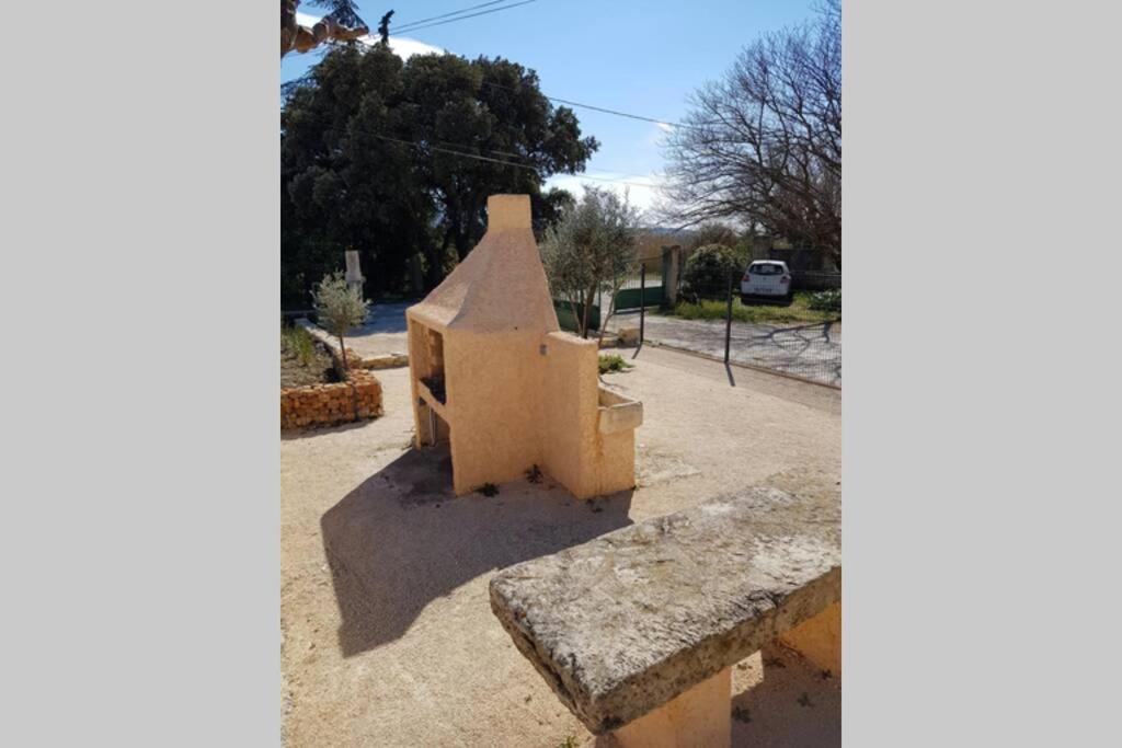 فيلا Le Calme En Provence Tulette المظهر الخارجي الصورة